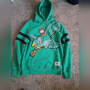 Mitchell & Ness Eagles Hoodie size Large